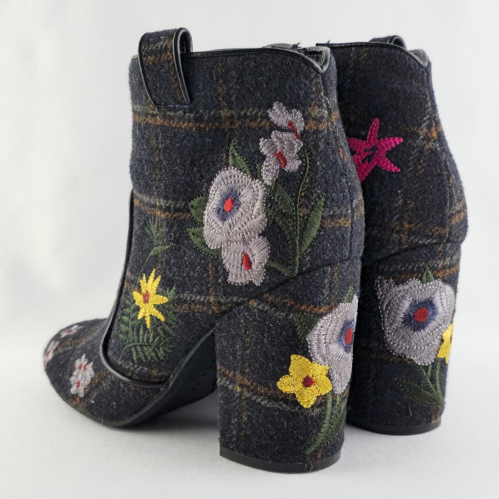 Indigo Rd Women's Juke Floral Embroidered Plaid Block Heel Booties Blue 6.5 - Picture 4 of 16
